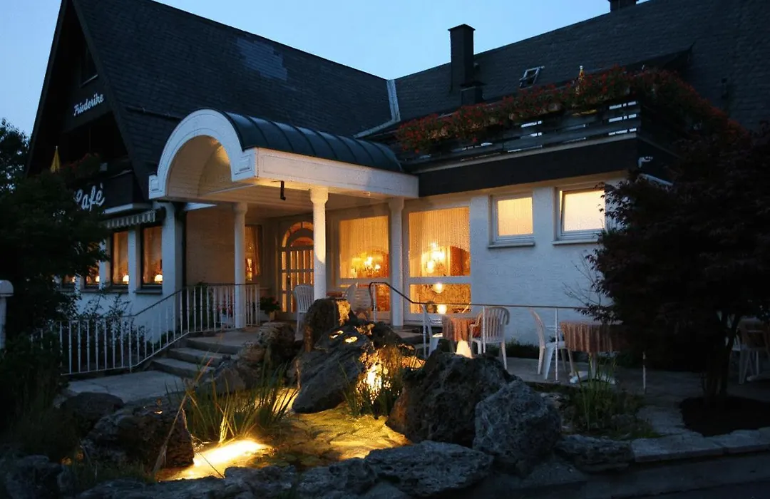 Urlaubs- und Wellnesshotel Friederike-1