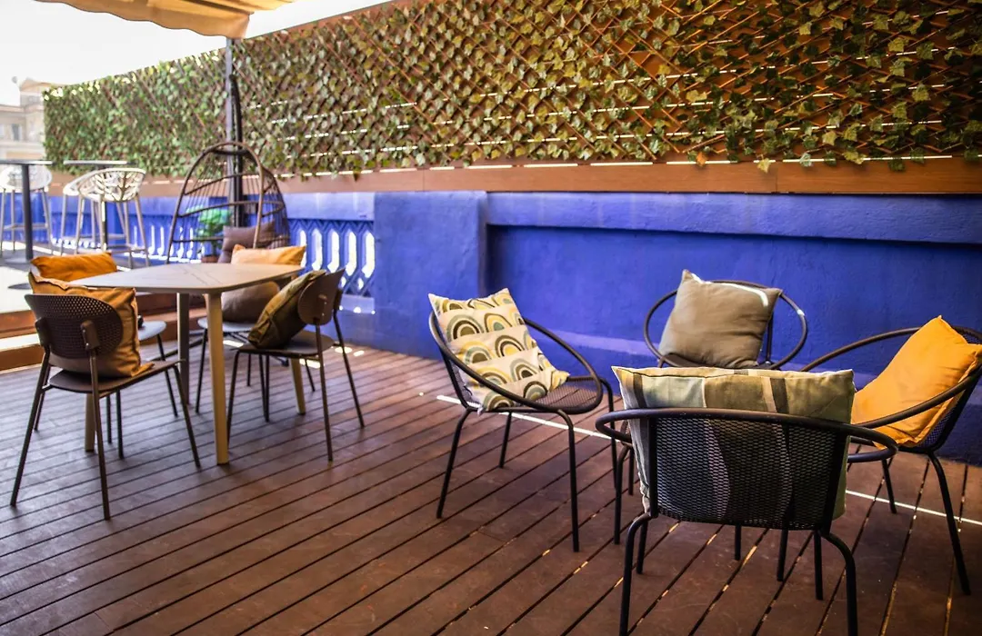 Urbany Hostel Bcn Go!-1