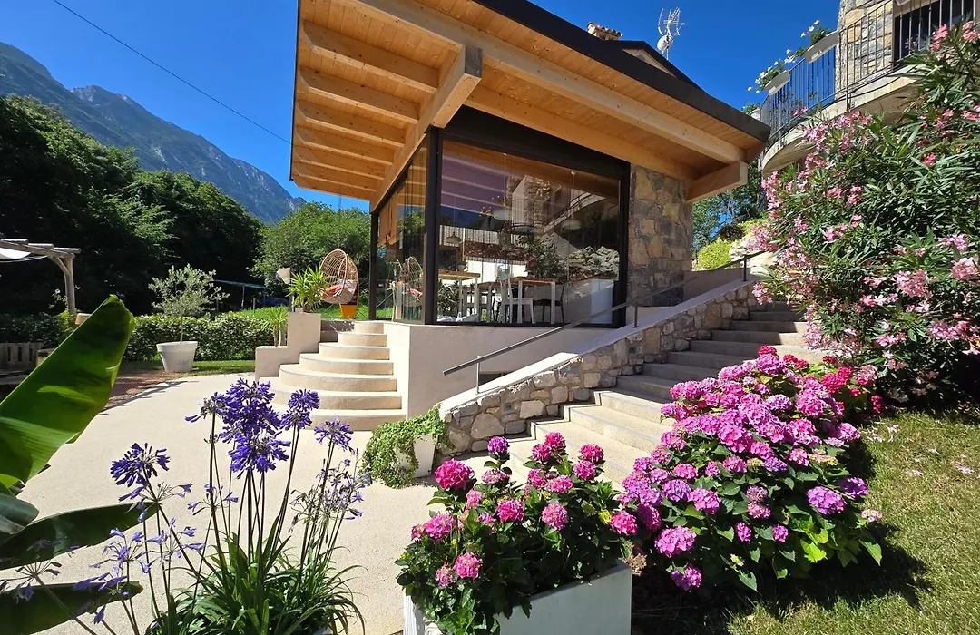 Elle Ecoholiday-1