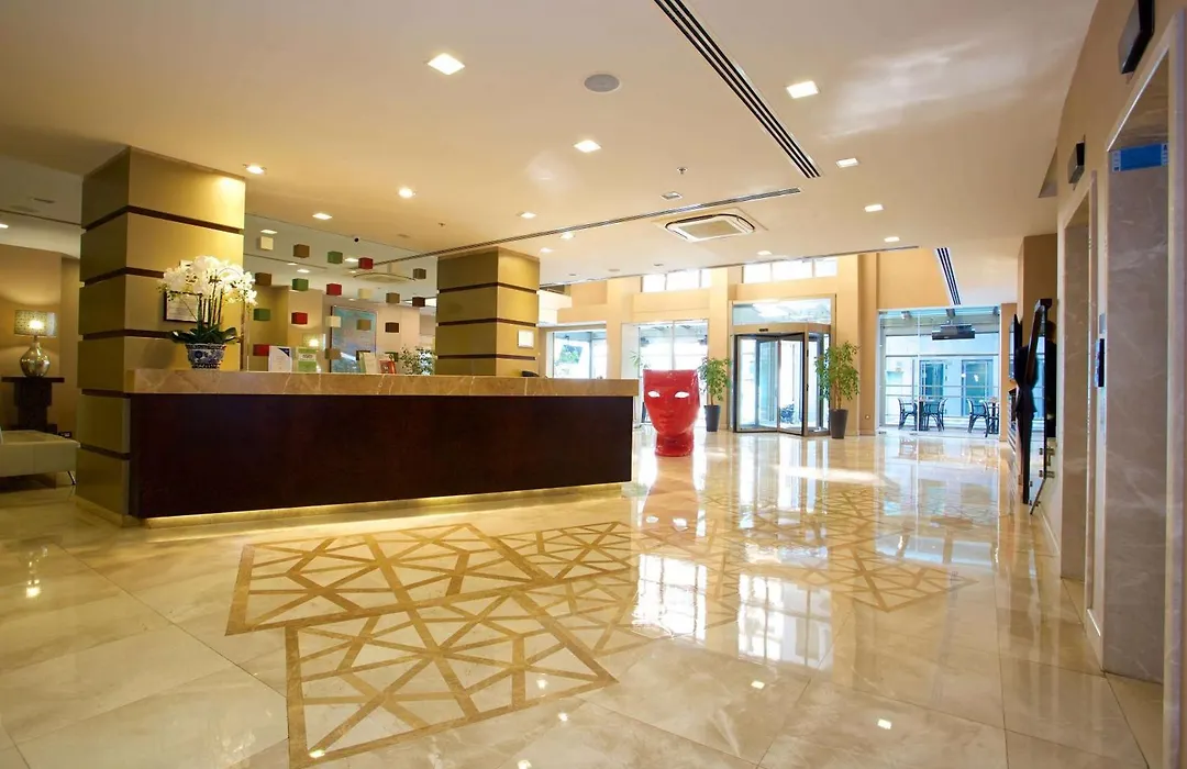Ramada By Wyndham Istanbul Taksim-1