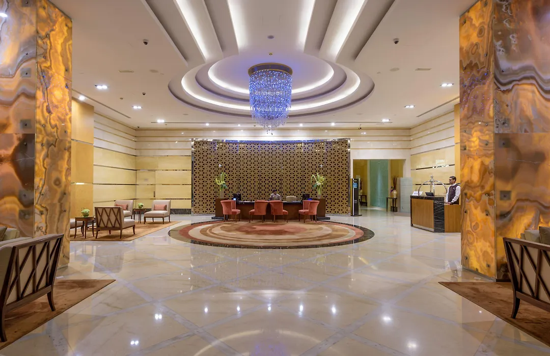 La Suite Dubai Hotel & Apartments Operated By Minor Hotels-1