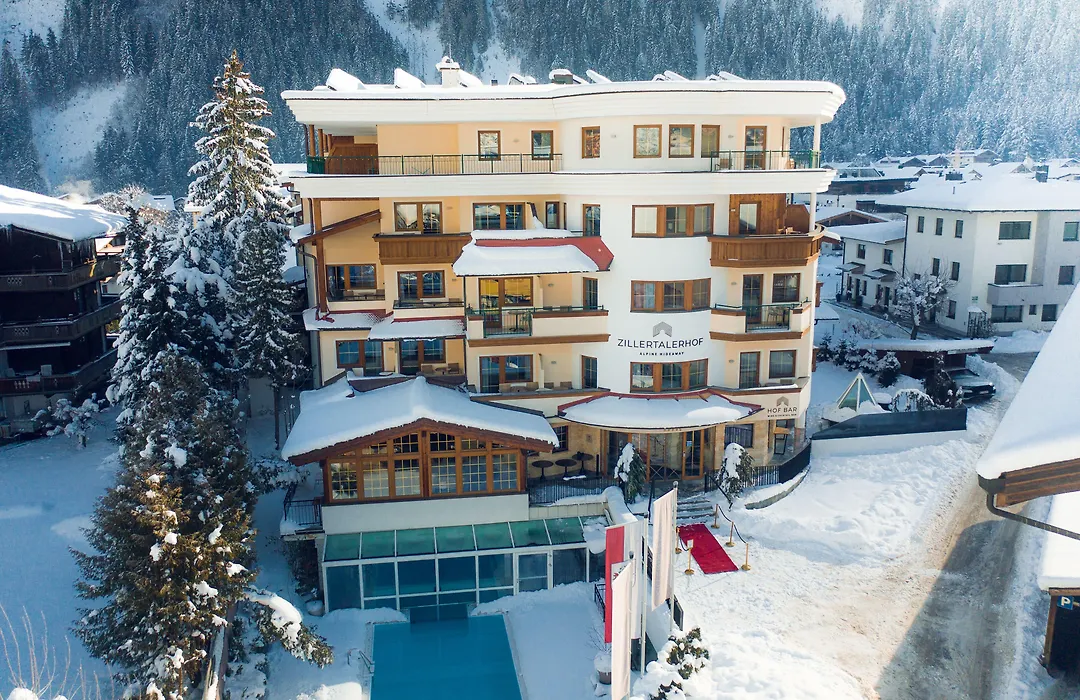 Alpine Hideaway ZILLERTALERHOF - 4 Sterne Superior-1