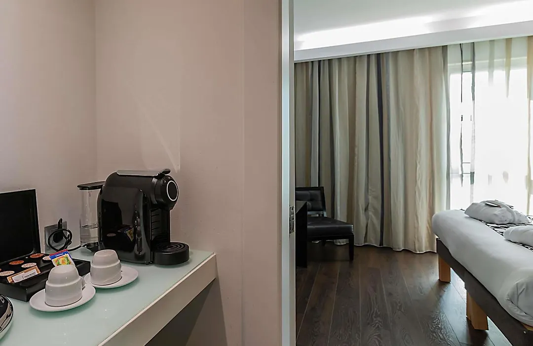 Hotel Mercure Lisboa-1