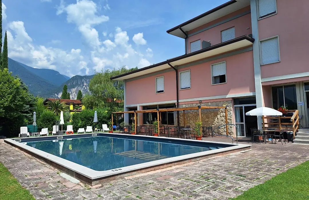 Hotel Diana-1