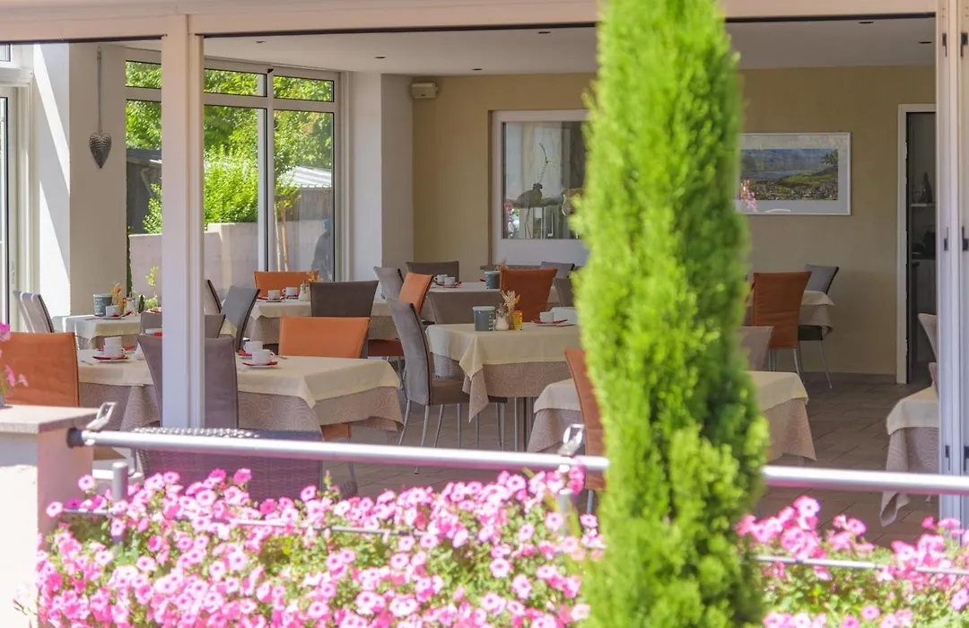 Garni Hotel Peterlinhof-1