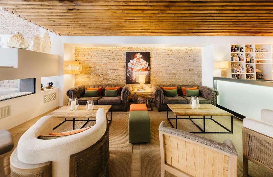 Hotel Well&Come Barcelona-1