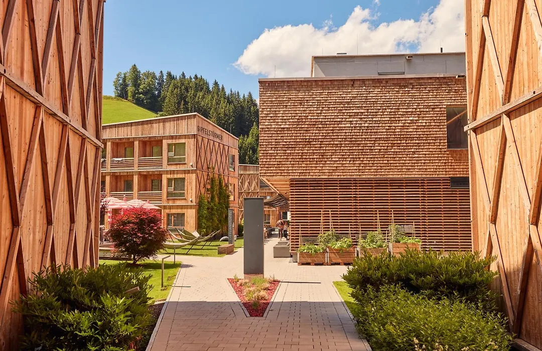 Tirol Lodge-1