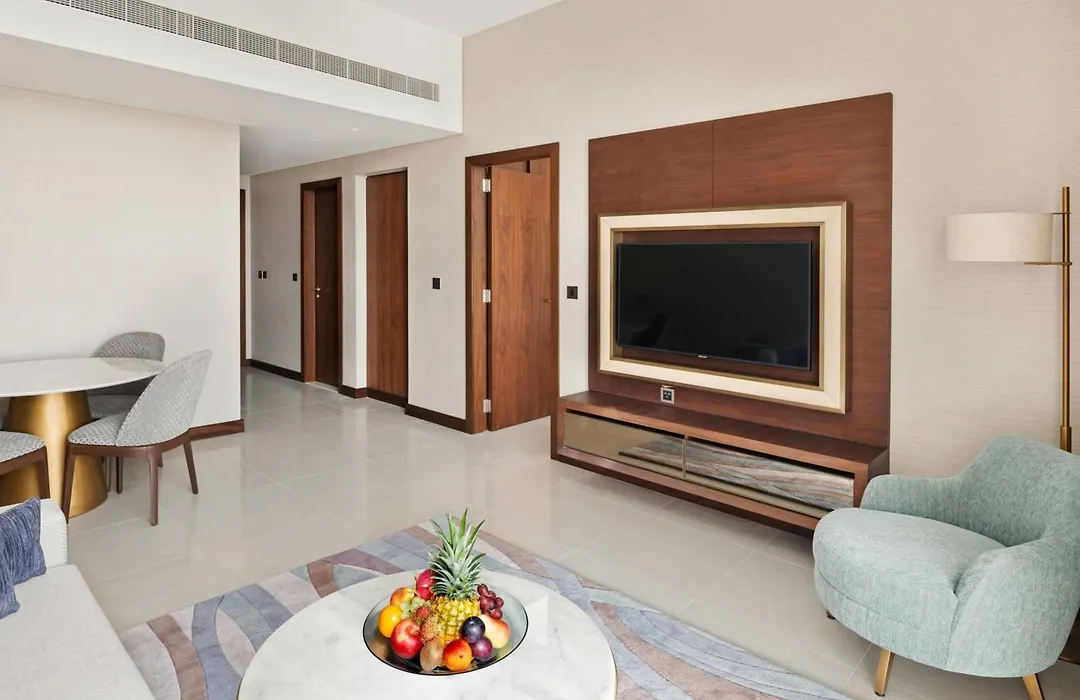 Holiday Inn Dubai Al-Maktoum Airport By Ihg-1