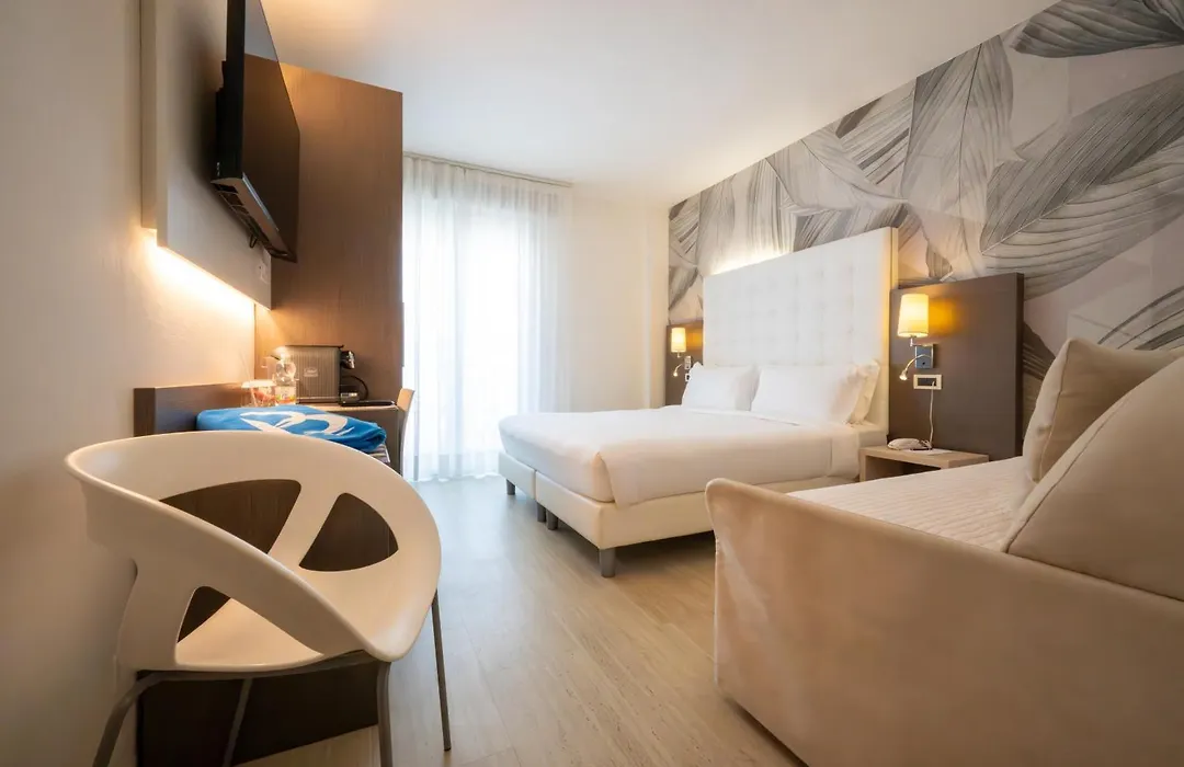 Hotel Savoy-1
