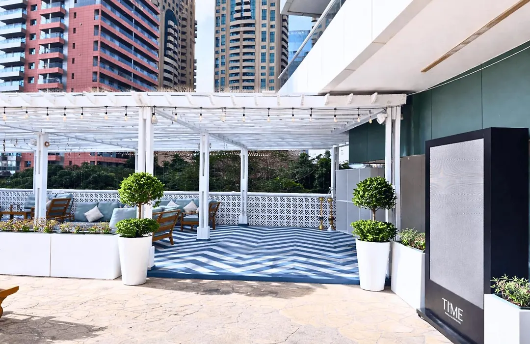 Time Oak Hotel & Suites-1