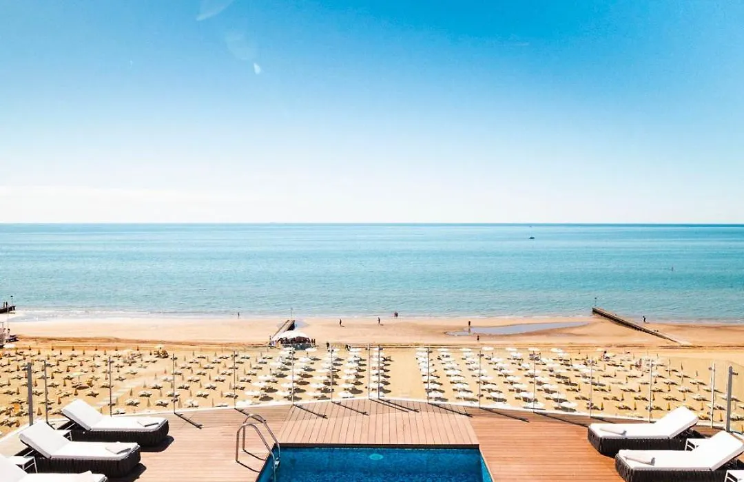 Hotel Atlantico-1