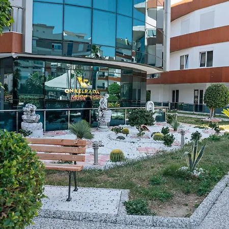 Onkel Rada Apart Hotel-3
