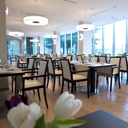 Best Western Plus The Hub Hotel-2