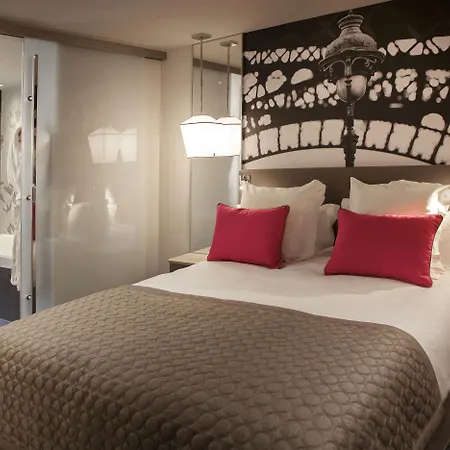 Hotel La Lanterne & Spa By Timhotel-3