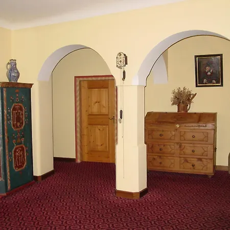 Plonerhof-2