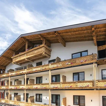 Upside Down Town Hotel Neue Post-2