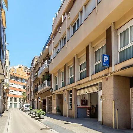 Aparthotel Bertrán-2