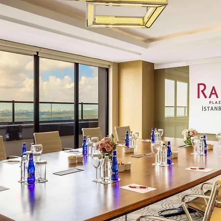 Ramada Plaza By Wyndham Istanbul Tekstilkent-3