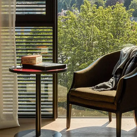 Roomers Baden-Baden, Autograph Collection-2