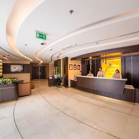 Landmark Grand Hotel-3