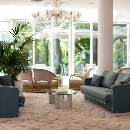 Hotel Savoy-2