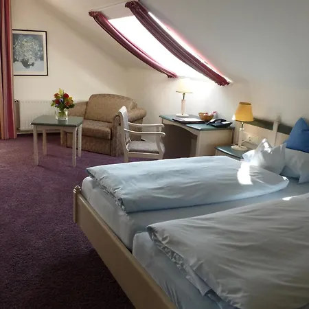 Sporthotel Zum Hohen Eimberg-2