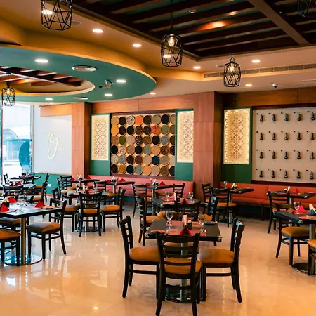 Star Metro Deira Hotel Apartments-3
