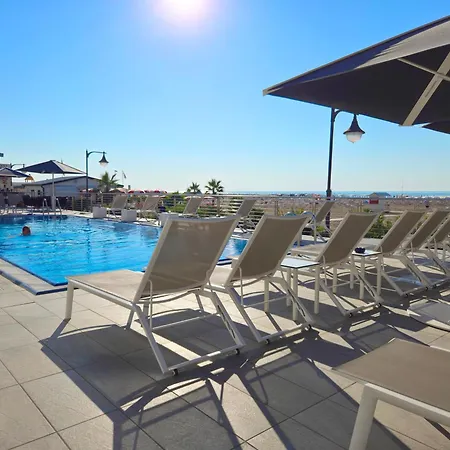Hotel Delle Nazioni - Adults Only-3