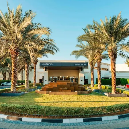 Le Meridien Dubai Hotel & Conference Centre-3