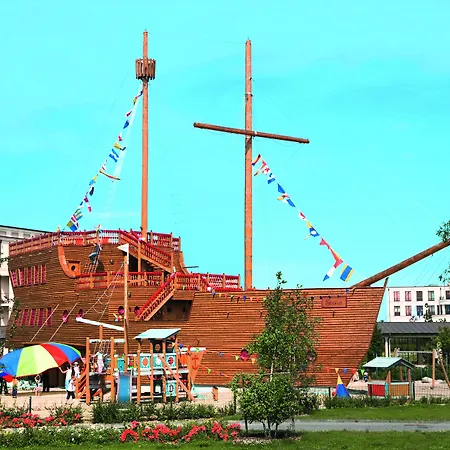 Yachthafenresidenz Hohe Düne-3
