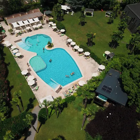 Astoria Resort-3