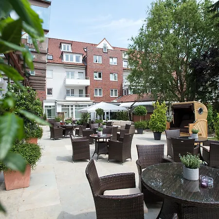 Hotel Hanseatischer Hof-3