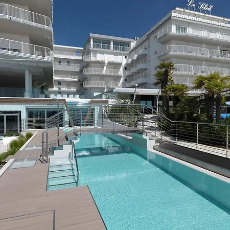 Hotel Le Soleil-3