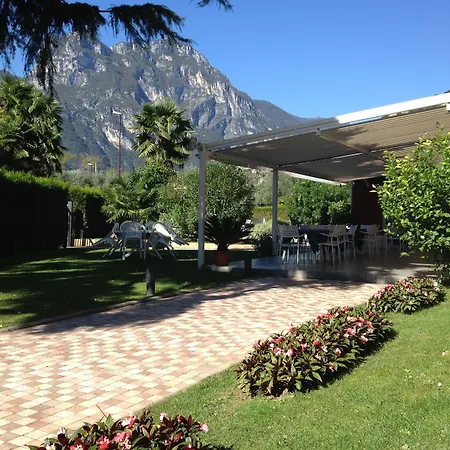 Hotel Villa Rosa-3