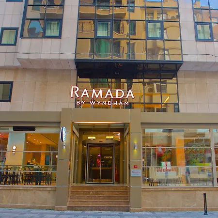 Ramada By Wyndham Istanbul Taksim-3