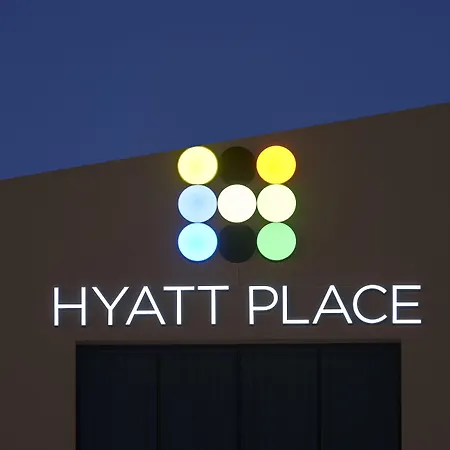 Hyatt Place Dubai Al Rigga-2