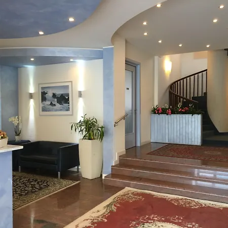 Hotel La Bussola-2