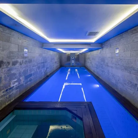 Pera Tulip Hotel & Spa-2
