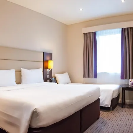 Premier Inn Dubai Ibn Battuta Mall-2