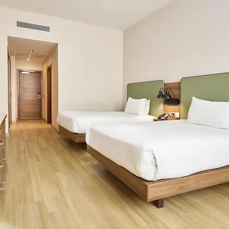 Hilton Garden Inn Sevilla-2