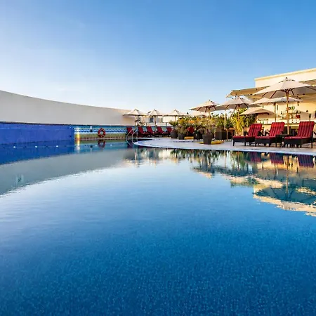 Sunday Hotel Holiday International Dubai-2