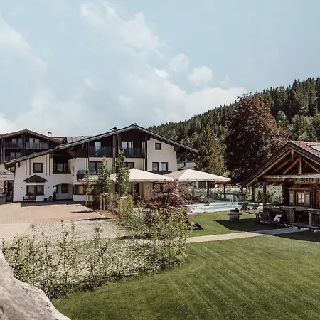 Hotel Loj - Our Kind Of Place-2