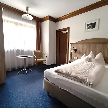 Aktivhotel&Gasthof Schmelz Ihr familienfreundliches Urlaubs Hotel mit Wellness, Almsauna, Chiemgau Karte-2