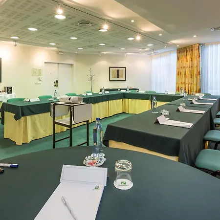 Holiday Inn Lisbon By Ihg-2