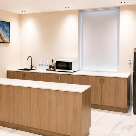 Vogo Grand Hotel Formerly Best Western Plus Hotel Dubai Academic City-2