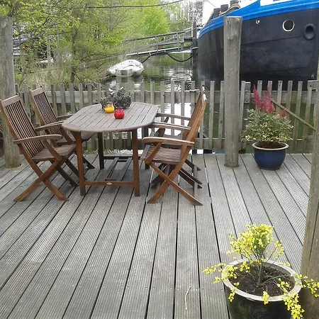 Houseboat Vliegenbos-2