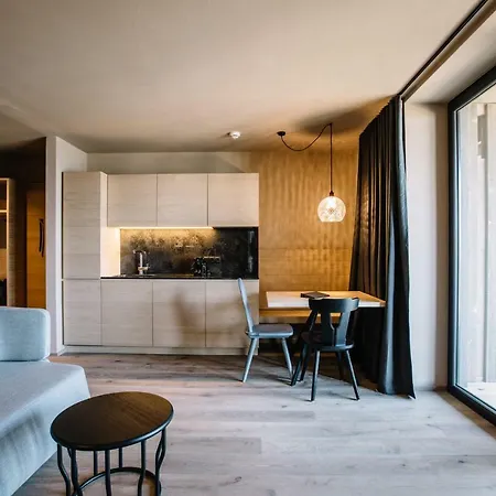 Panoramic Suites Winzerhöhe-3