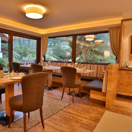 Hotel Garni Fiegl Apart-2
