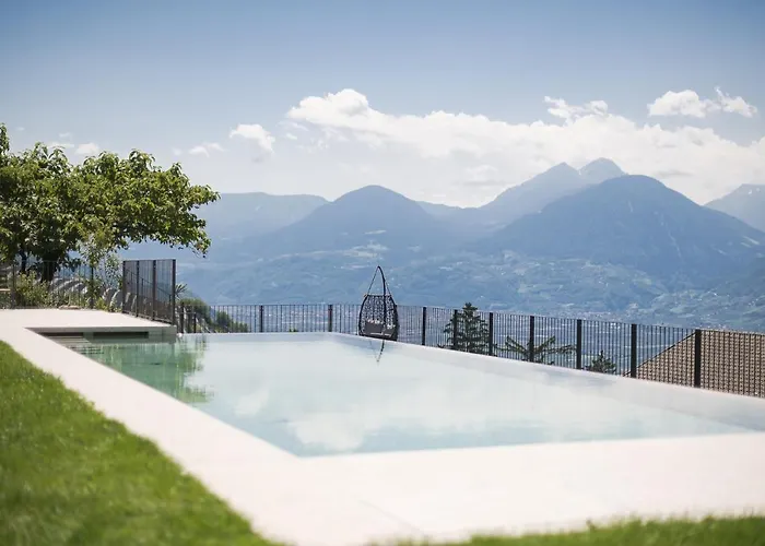 Hotel Zunnelerhof Schenna