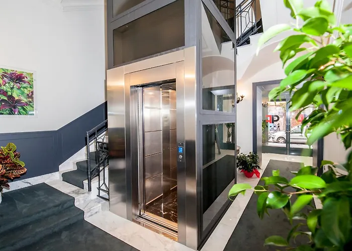 Hotel Palazzo Firenze Neapel